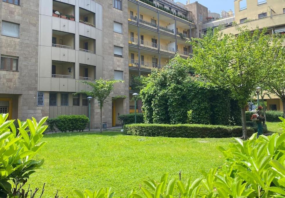 Incantevole - 15 Minuti Da Duomo + Wifi, Parking San Donato Milanese Bagian luar foto